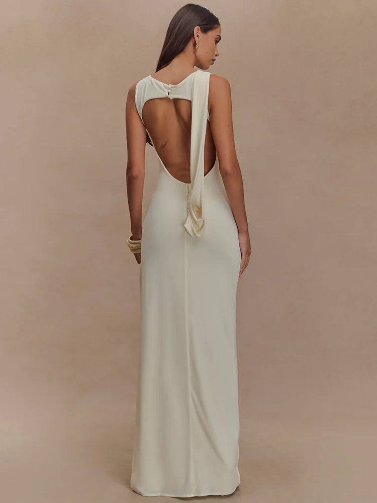 Luna Veil – Backless Floor-Length Dress