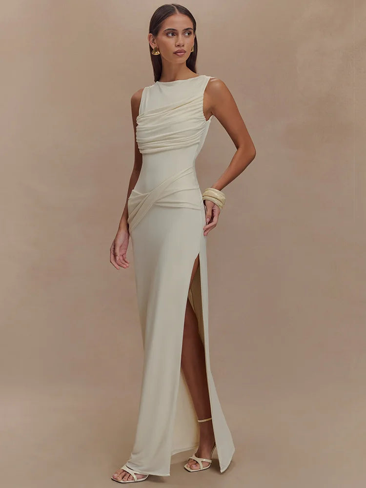 Luna Veil – Backless Floor-Length Dress