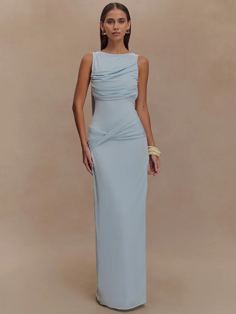 Luna Veil – Backless Floor-Length Dress